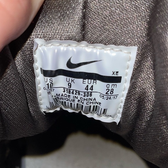 Nike Huarache - Picture 2 of 5